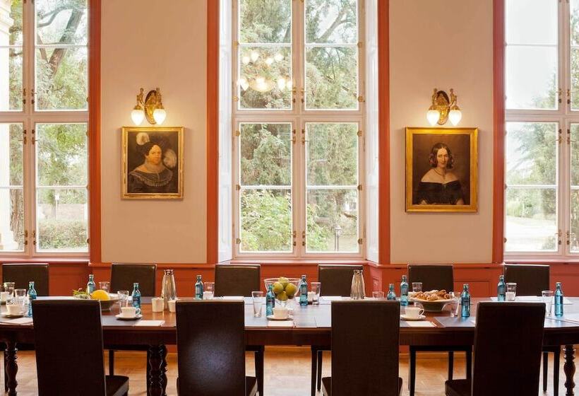 Schlosshotel Ziethen