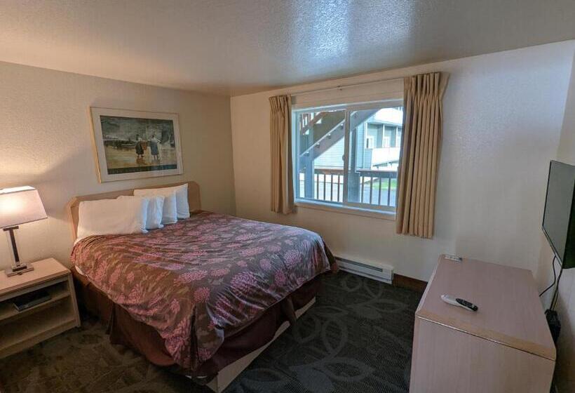 호텔 Surfside Resort