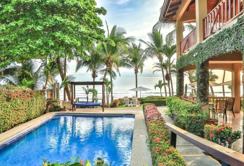 فندق The Backyard Beachfront