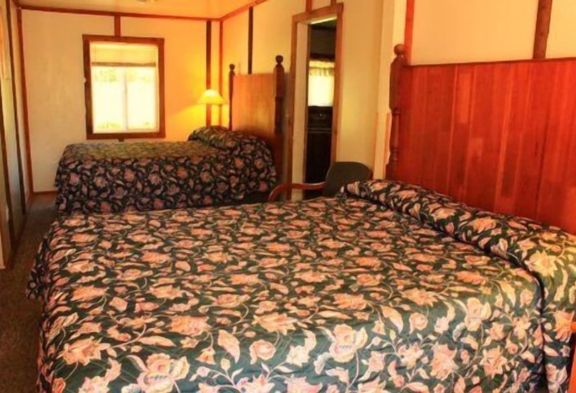 Stevens Pass Motel