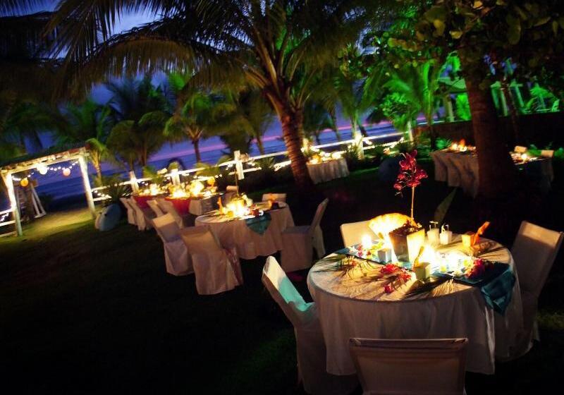 تختخواب و صبحانه Encantada Ocean Cottages