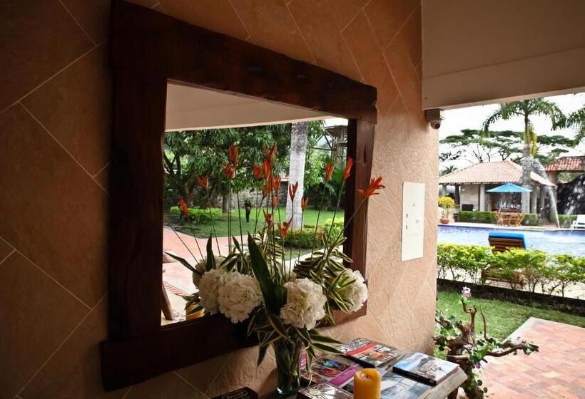 هتل Boutique Villas De San Sebastián