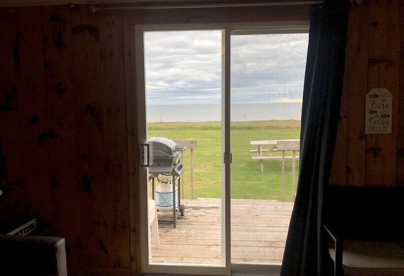 فندق Cottages On Pei Oceanfront