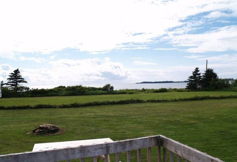 فندق Cottages On Pei Oceanfront