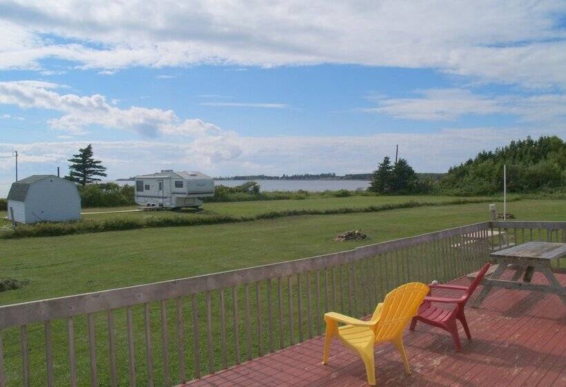 فندق Cottages On Pei Oceanfront