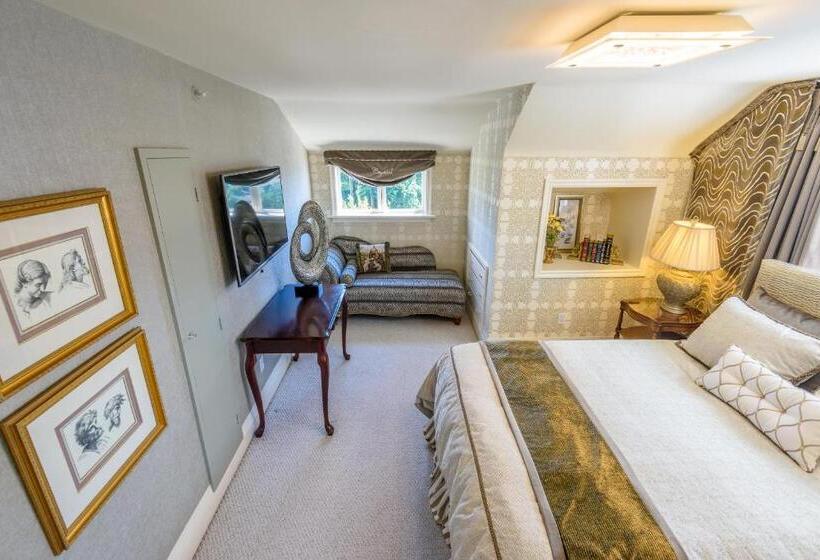 هتل Crystal S View Bed & Breakfast