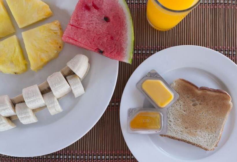 فندق Guanacaste Lodge