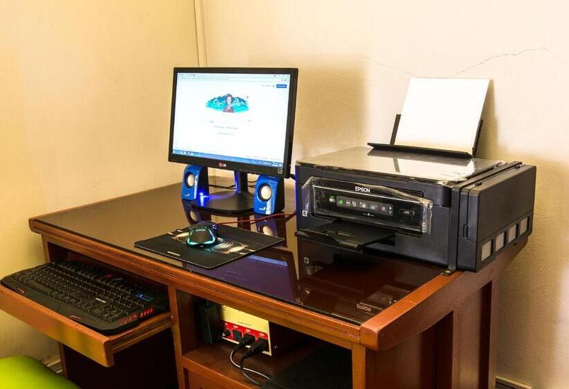 ホテル Hostal Virgen De Las Nieves Ii