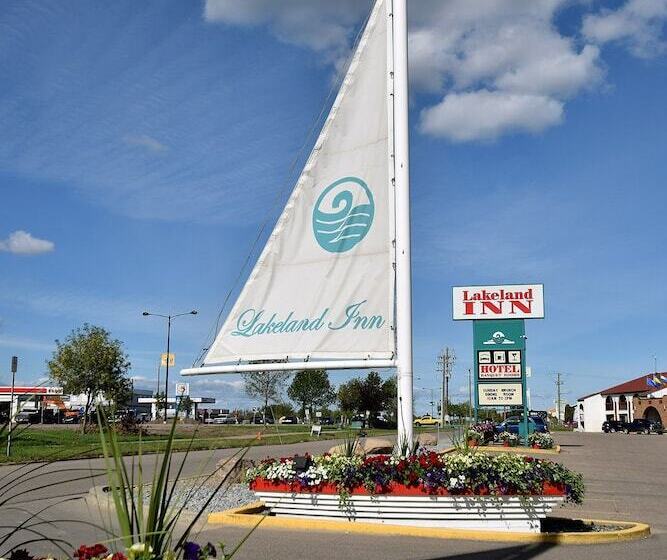 فندق Lakeland Inn