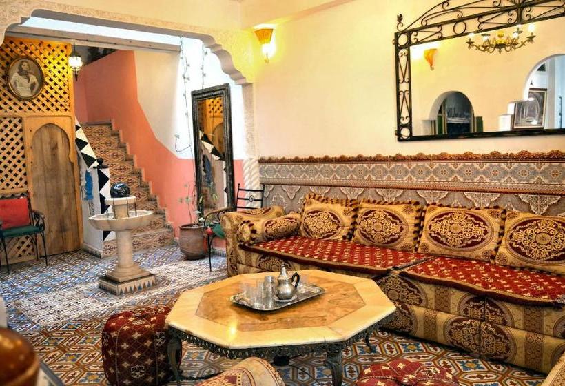 هتل Maison D'hôtes Cité Portugaise