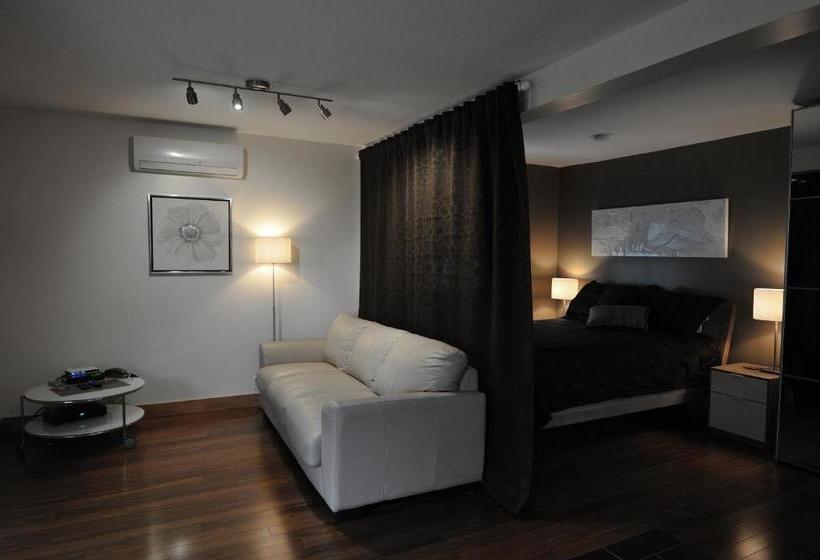 בית מלון כפרי Résidence Touristique Chicoutimi