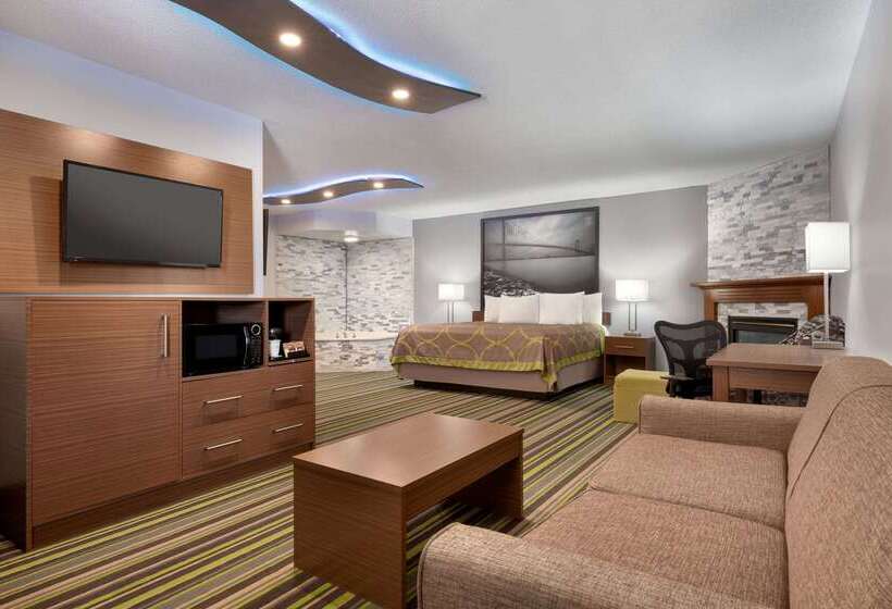 هتل Super 8 By Wyndham Windsor/dougall