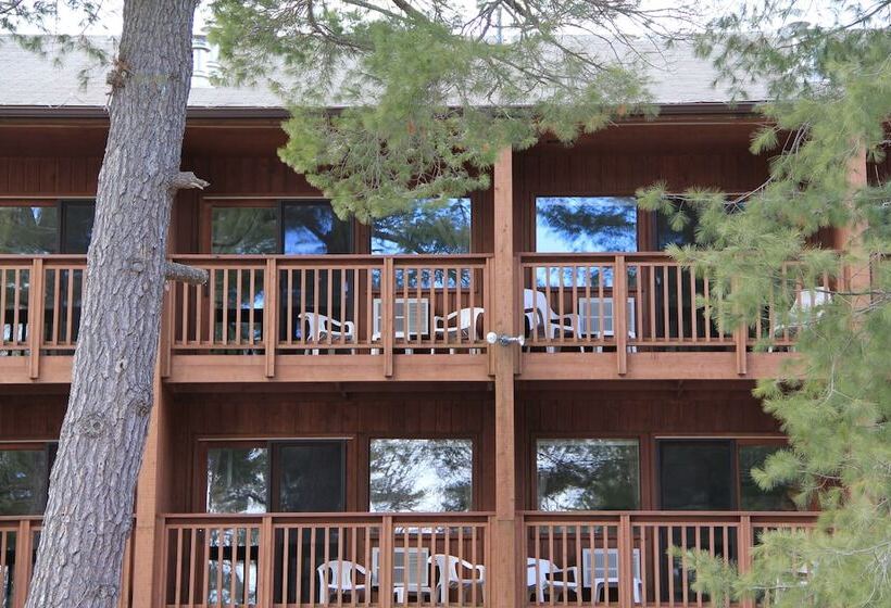 酒店 Westwind Inn On The Lake