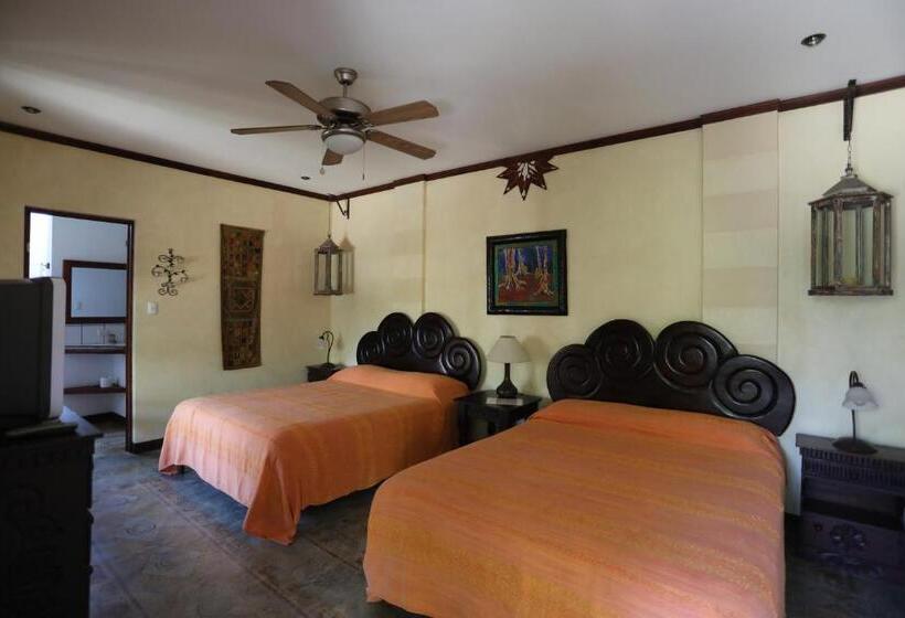 Tierra Magica B&b And Art Studio