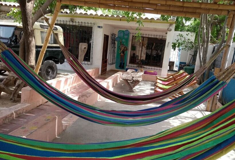 فندق صغير Taganga Paradise Hostal Diving