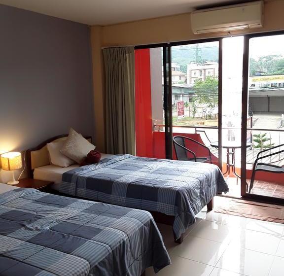 تختخواب و صبحانه Star Guest House