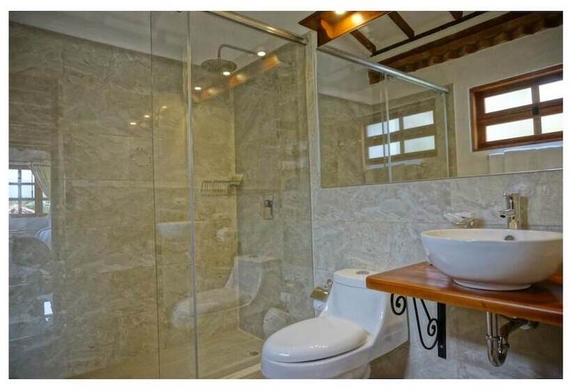 هتل Club Campestre El Bosque De La Villa