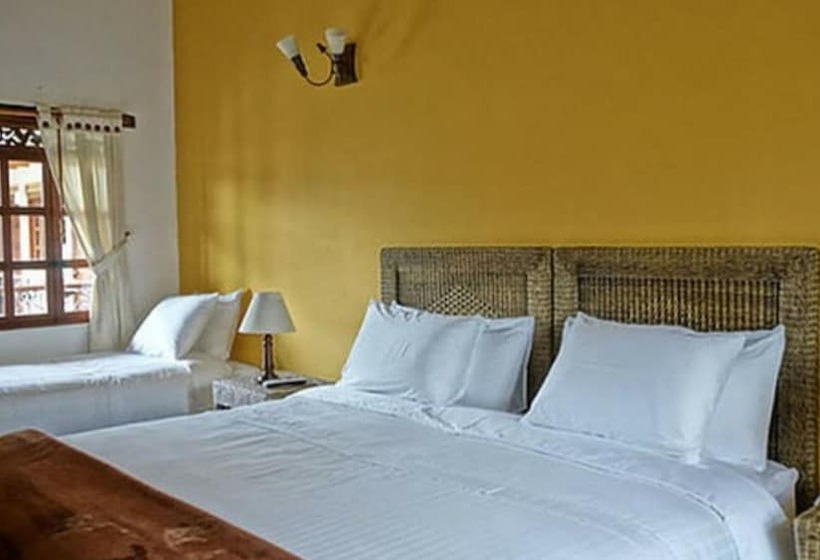 هتل Club Campestre El Bosque De La Villa