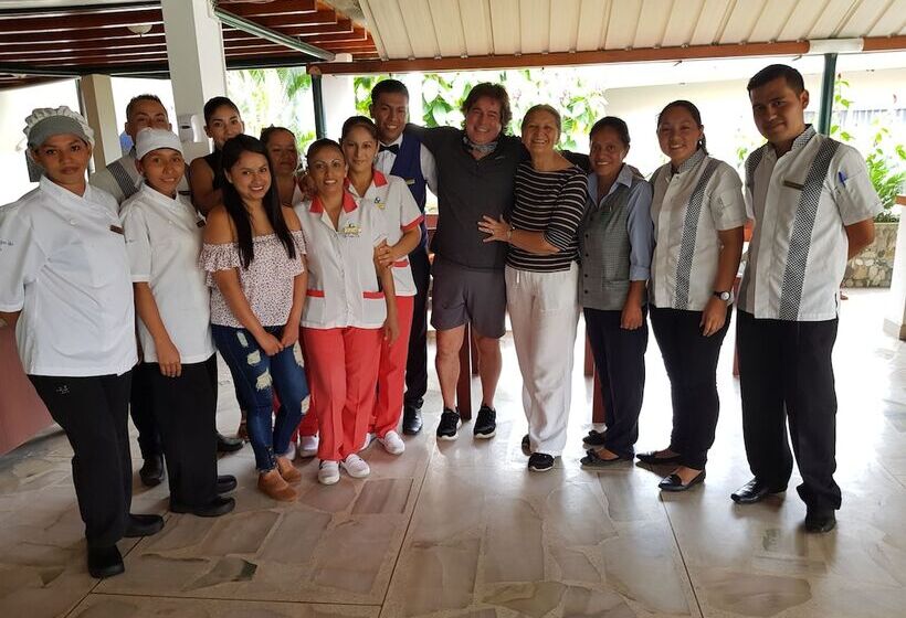 Gran Hotel De Lago   Lago Agrio