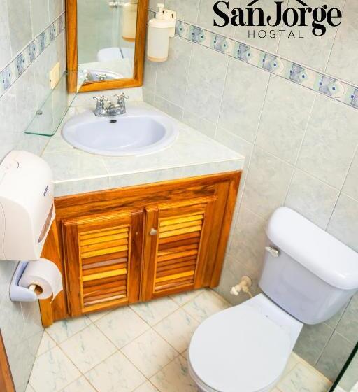 هتل Hostal San Jorge