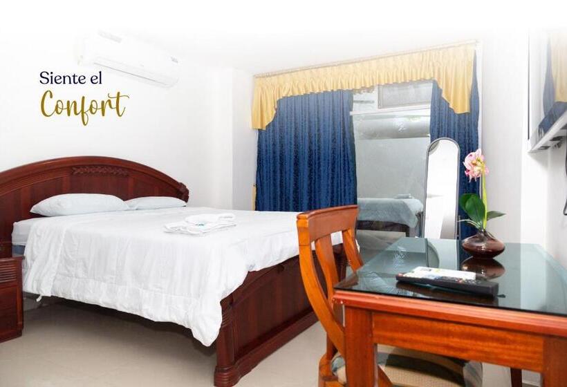 فندق La Cascada   Lago Agrio