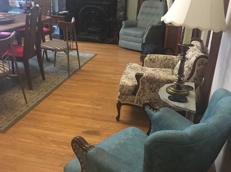 هتل Pring Guesthouse