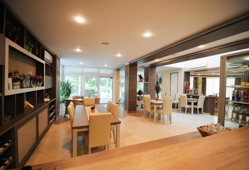 تختخواب و صبحانه Bruxelles Guesthouse Craiova