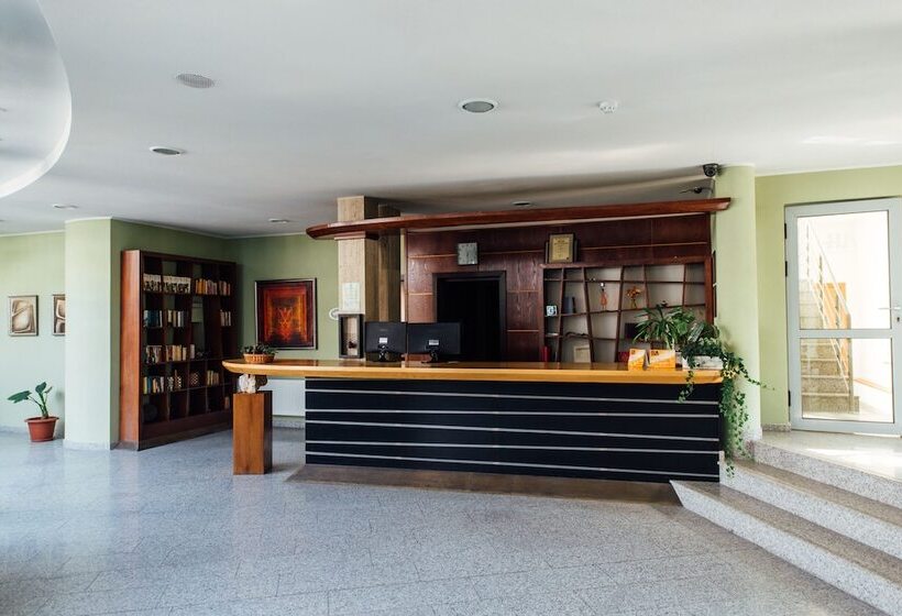 هتل Atrium
