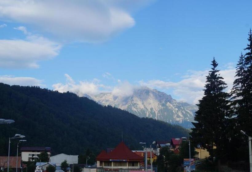 فندق Azuga Ski & Bike Resort