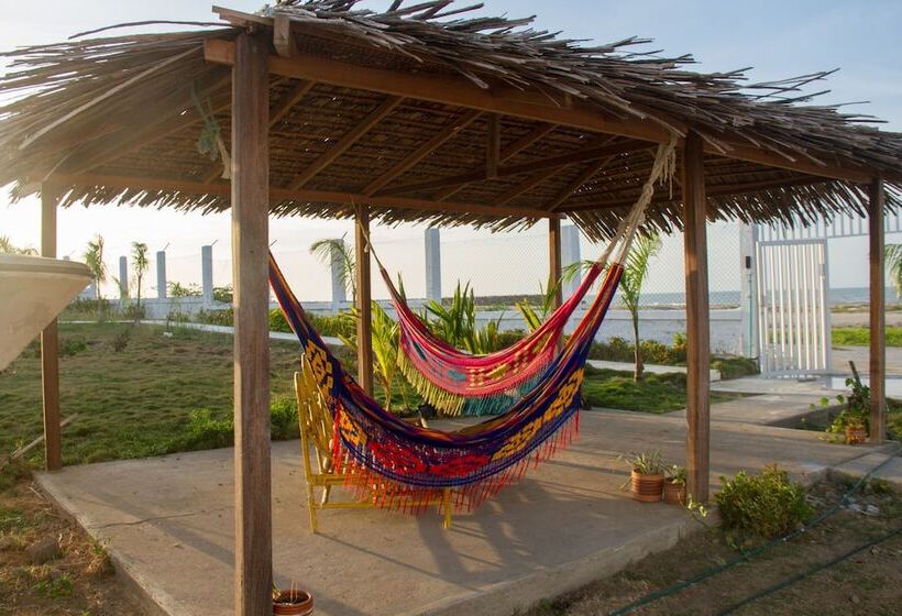 هتل Castillo Del Mar