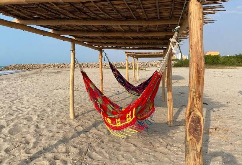 هتل Castillo Del Mar