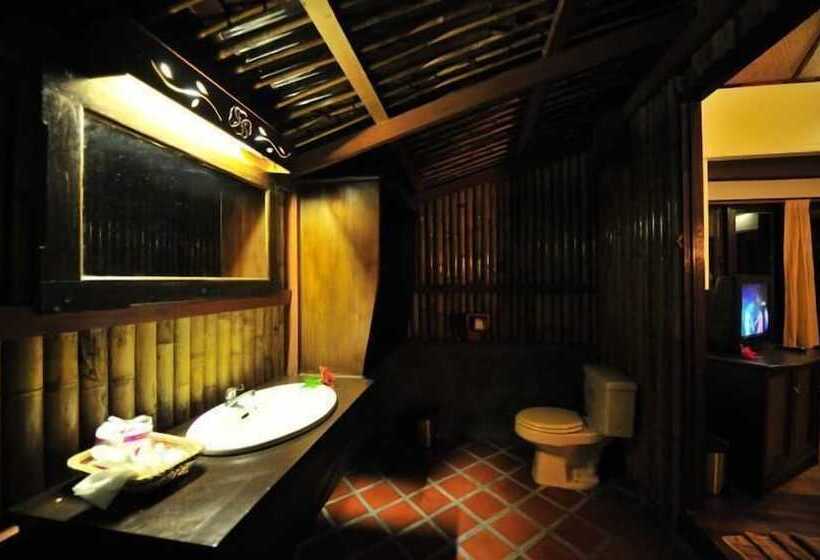 هتل Chunut House Resort