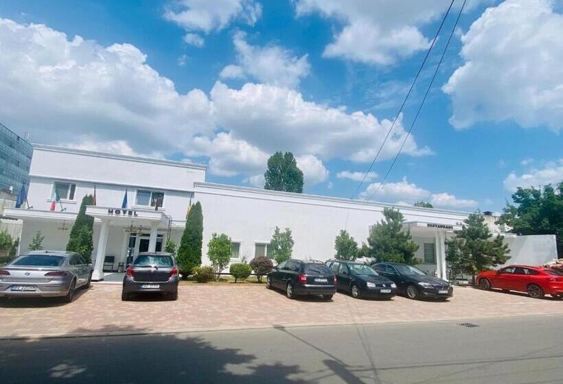 هتل Hostel Orhideea