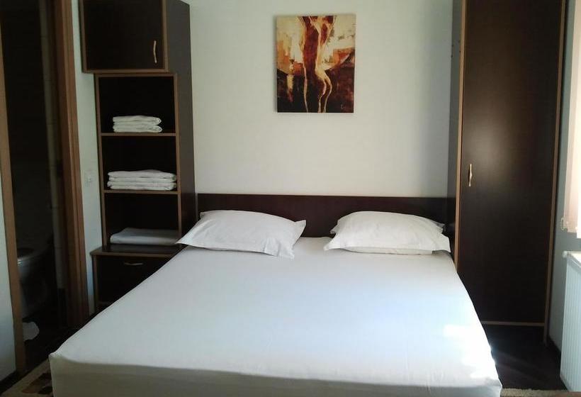 Jr Motel