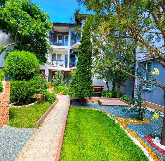 استراحتگاه Vila Casa Leul