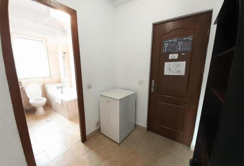 Taxi Hostel