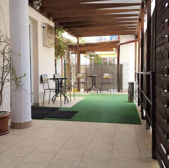 Taxi Hostel