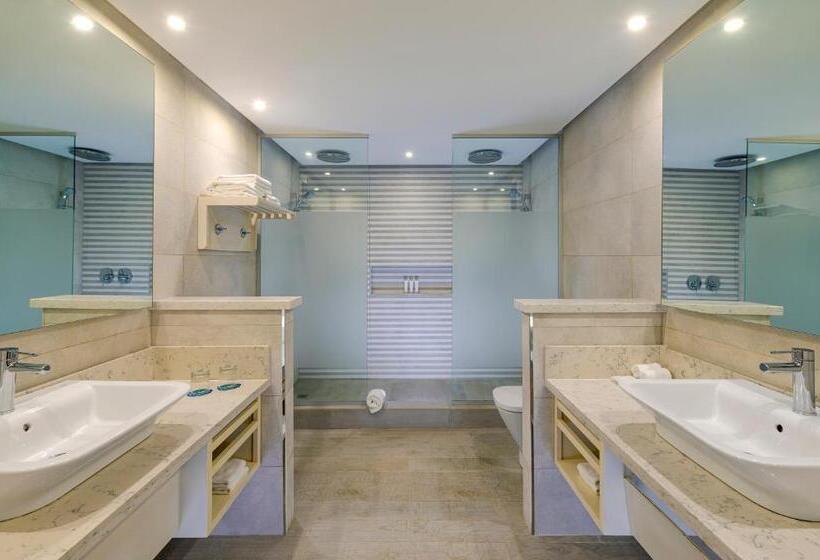 בית מלון כפרי Catalonia Punta Cana - All Inclusive