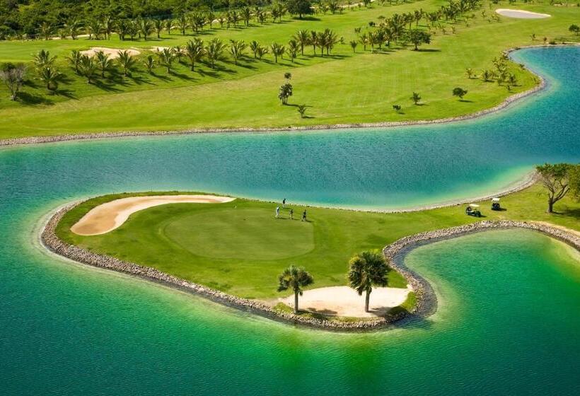 בית מלון כפרי Catalonia Punta Cana - All Inclusive