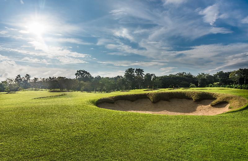 هتل Chatrium Golf Resort Soi Dao Chanthaburi