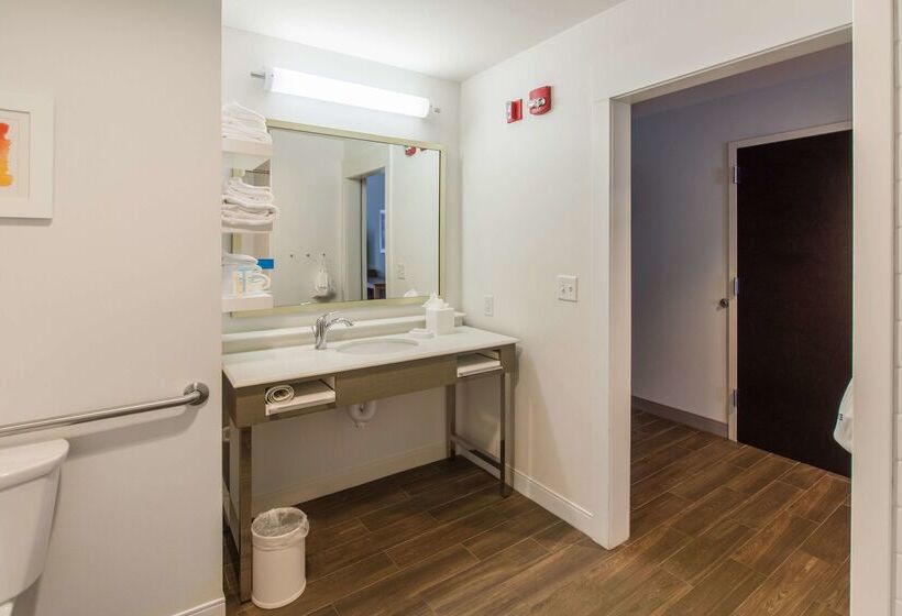 فندق Hampton Inn Crestview South  I10