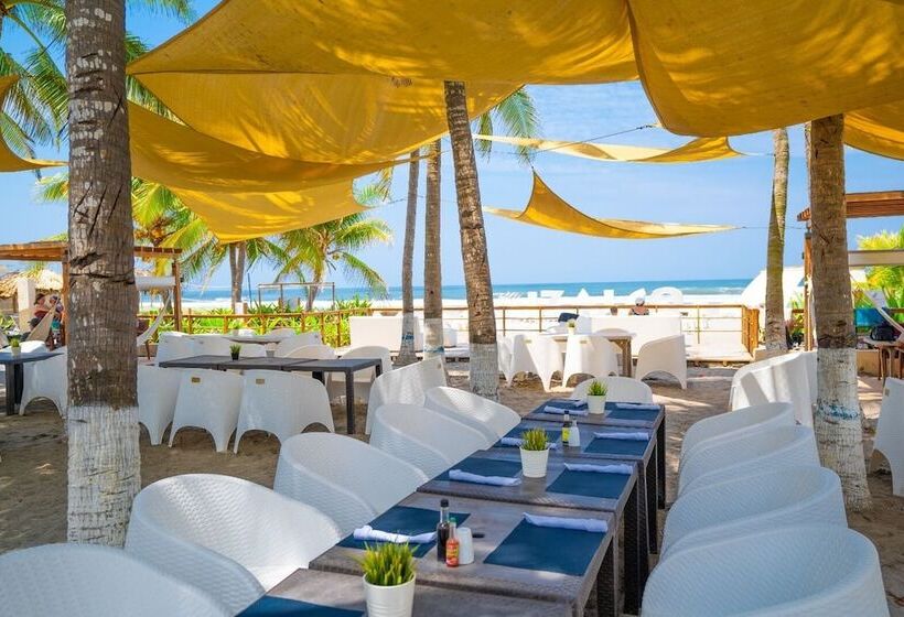 Izalco Hotel & Beach Resort