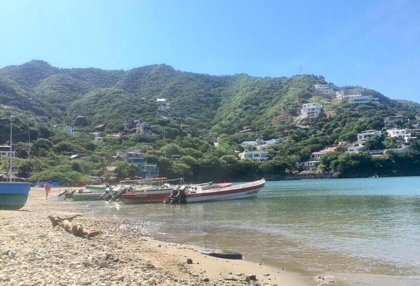 هتل Ocean Taganga Internacional