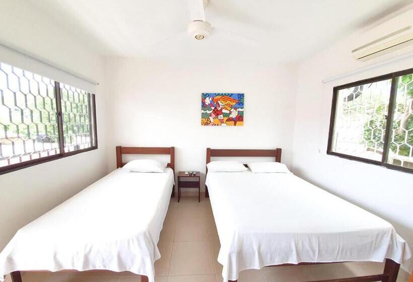 هتل Ocean Taganga Internacional