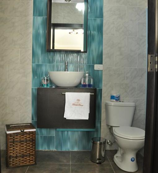 هتل Tababela Land