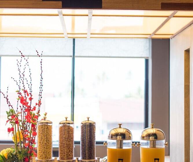 فندق The Smith House