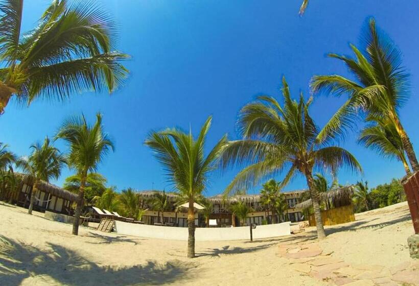 Отель Bamboo Lodge