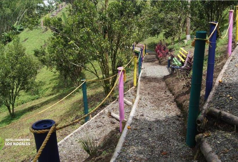 هتل Campestre Los Nogales