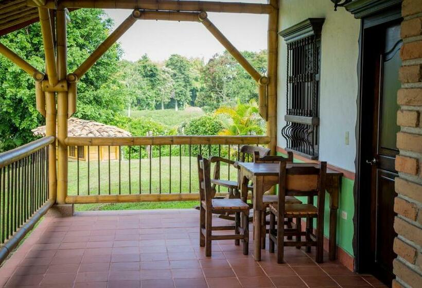 هتل Campestre Montecarlo