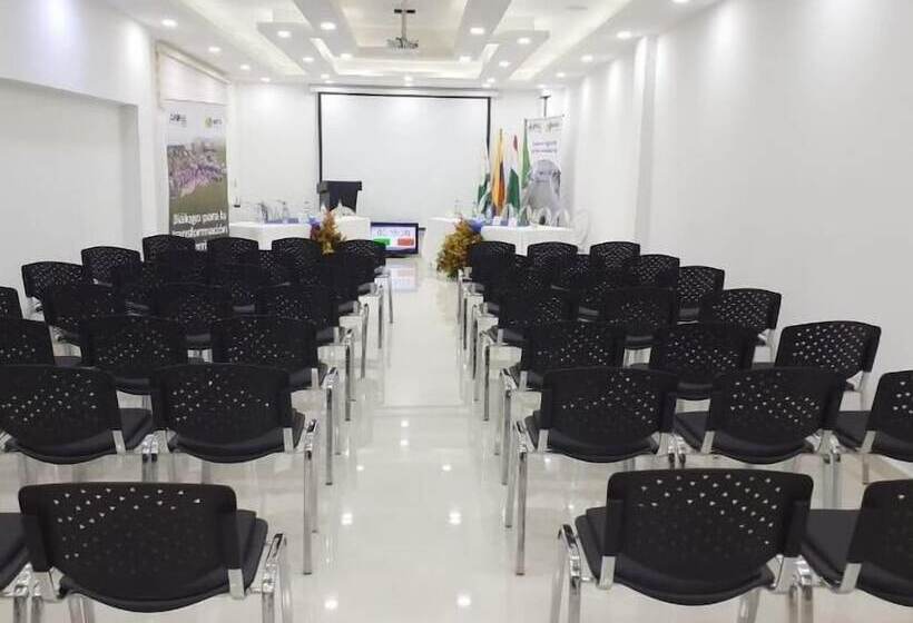 هتل Caquetá Real Hsc